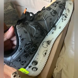 Air Force 1 experimental size 7.5 women or 6 men. Never worn! Special edition!